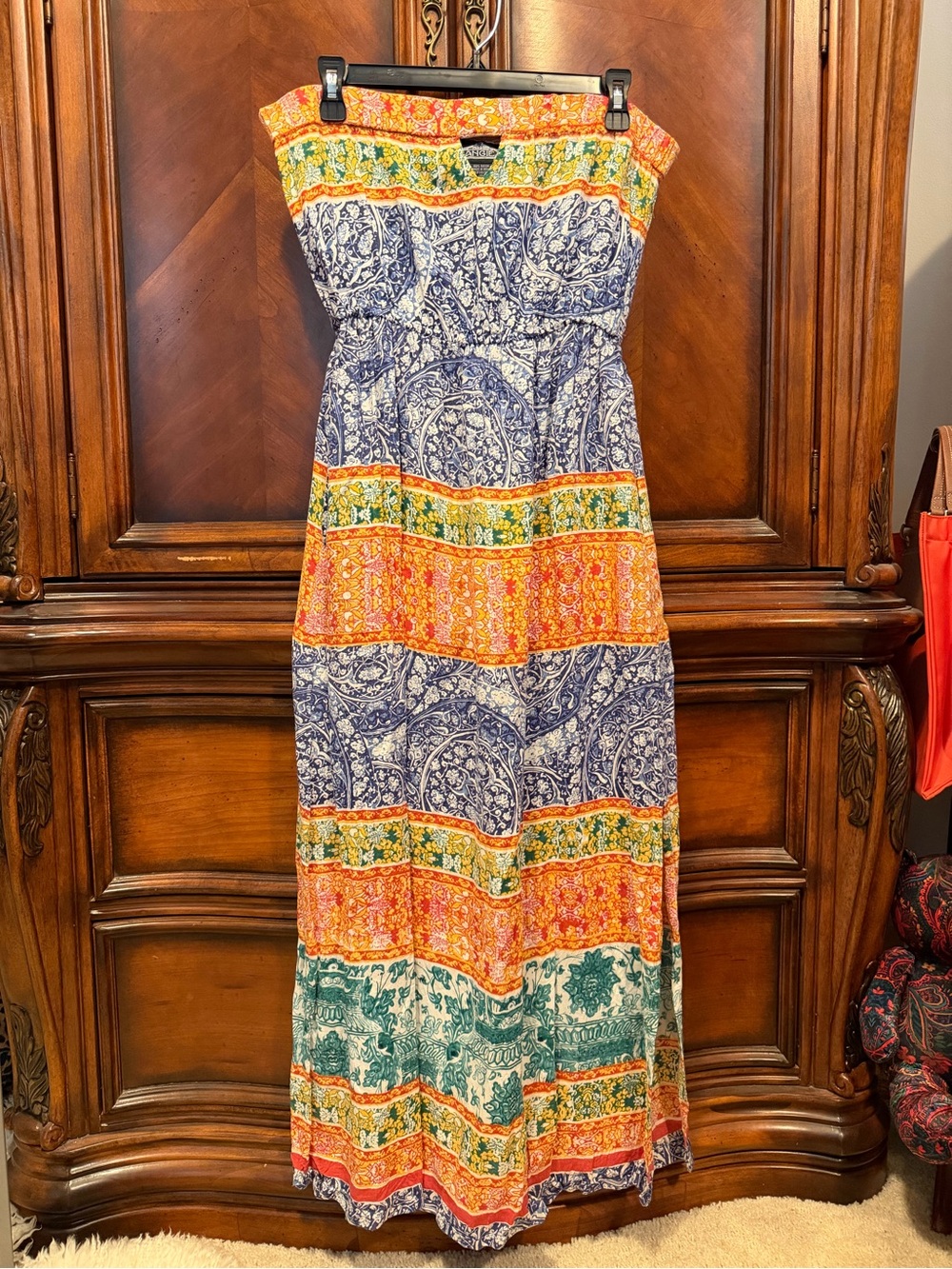 Angie Bohemian Strapless Maxi Dress with pockets & slits size small